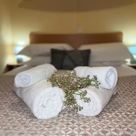 Casa de Férias Fonte Retreat - Jacuzzi And Heated Swimming Pool *