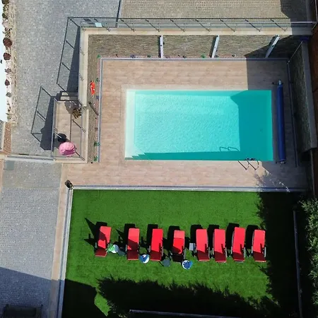 Casa de Férias Fonte Retreat - Jacuzzi And Heated Swimming Pool Sandim